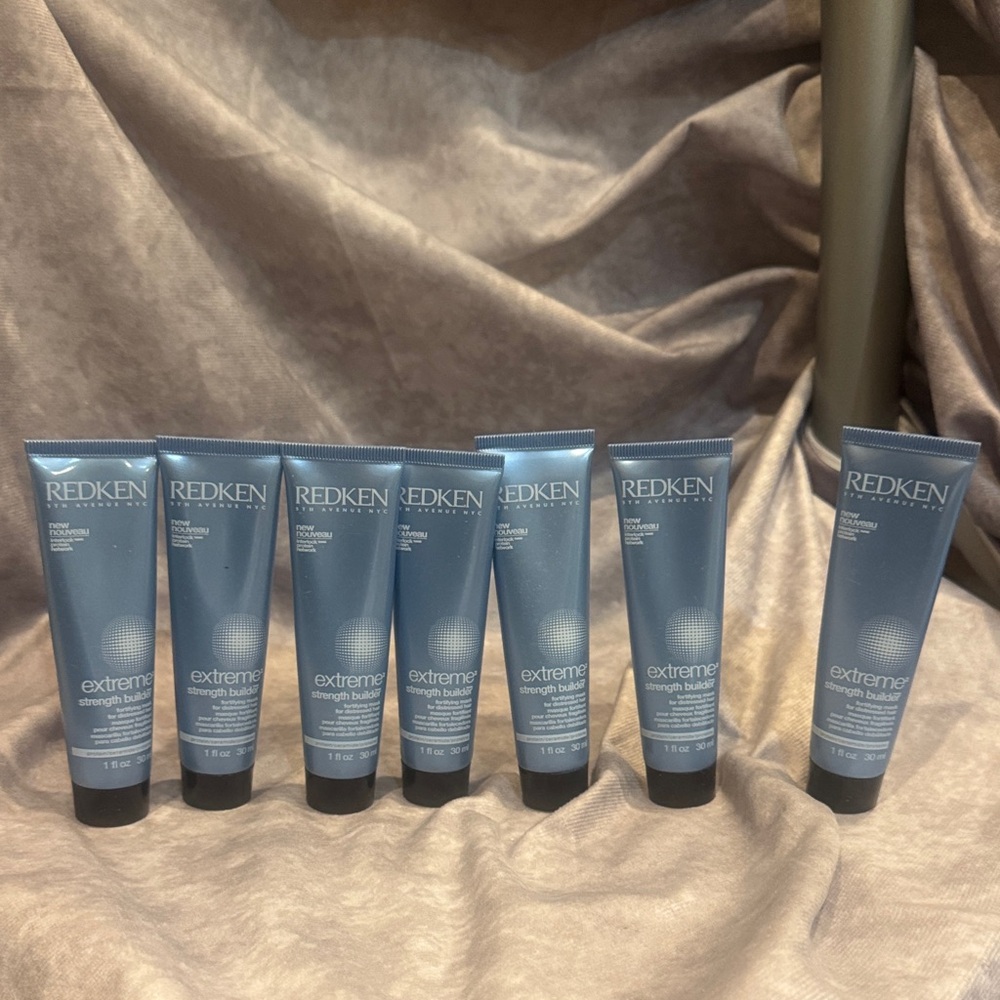 Redken Extreme Strength Builder Cream - (Set of 7)1 fl each